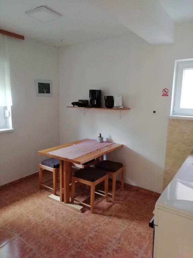 Apartman Adam 拉科维察 外观 照片