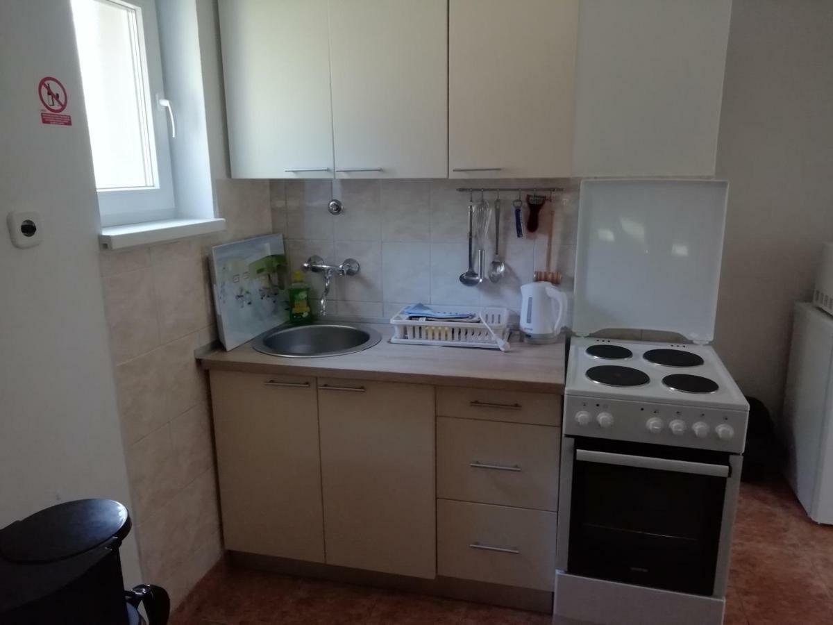Apartman Adam 拉科维察 外观 照片